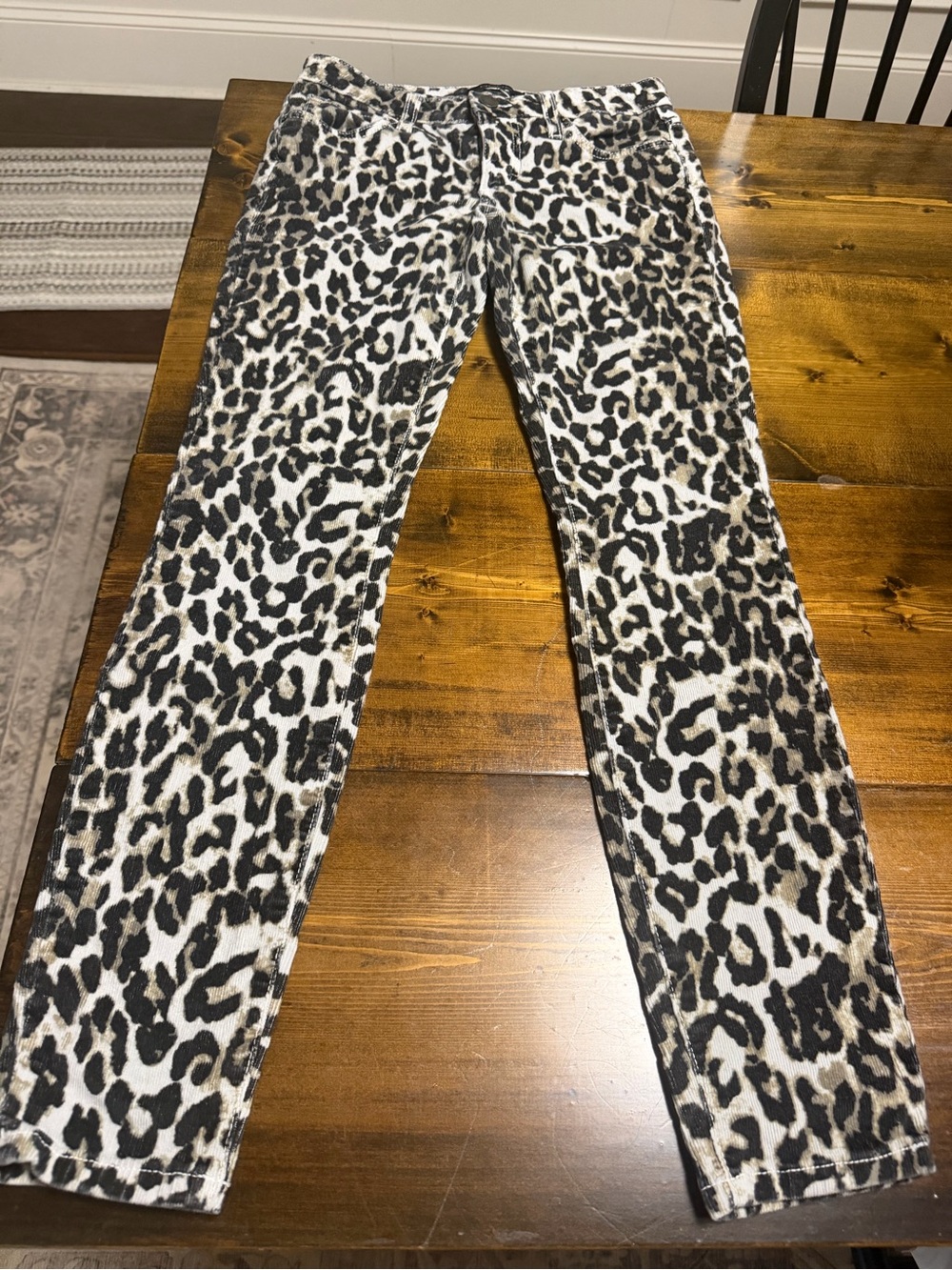 bebe Leopard-Pattern Skinny Jeans - Black & White